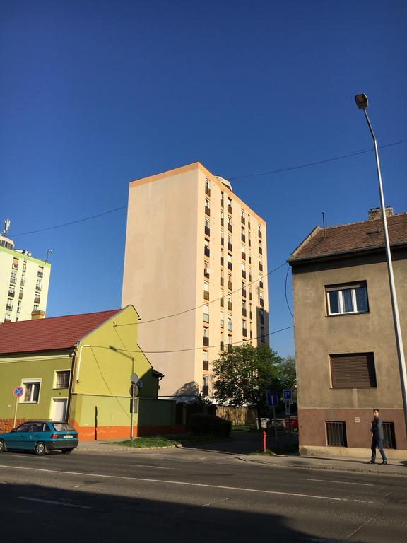Hetedik Apartman Peçuy Dış mekan fotoğraf